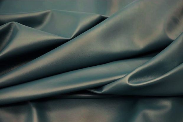 Picture of Teal Surprise nappa leather for upholstery showing smooth grain.