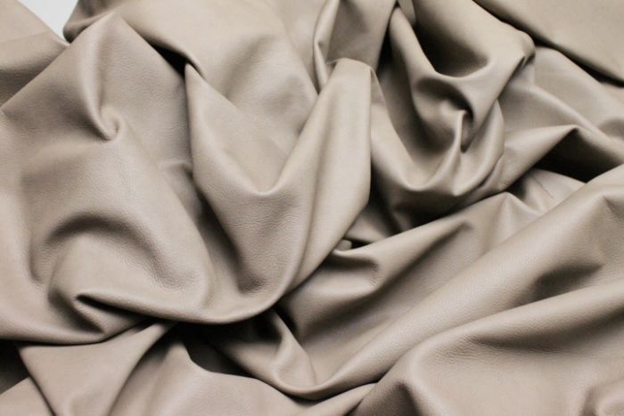 TAUPE 23 