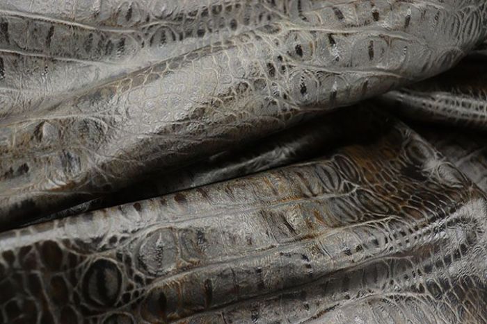 K1268-C SMOOTH SMOKY BLACK CROC