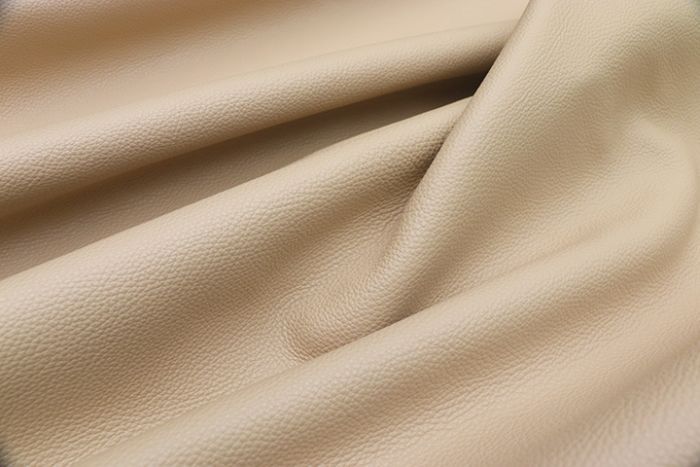 Picture showing the characteristics of a tan full grain leather hide