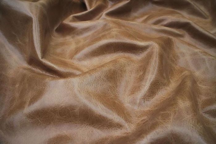 Sonoma Vintage Almond Leather Hide