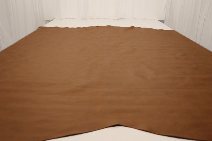 K1290 GOLDEN PECAN DISTRESS | Leather Hide Store
