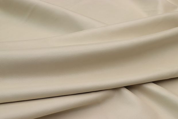 IVORY DISTRESS MIX LOT #38