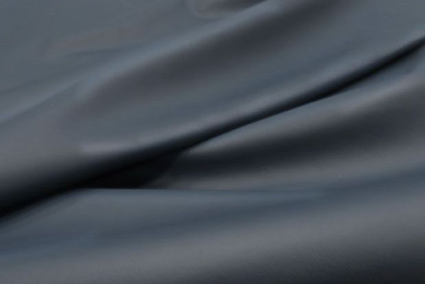 https://leatherhidestore.com/media/