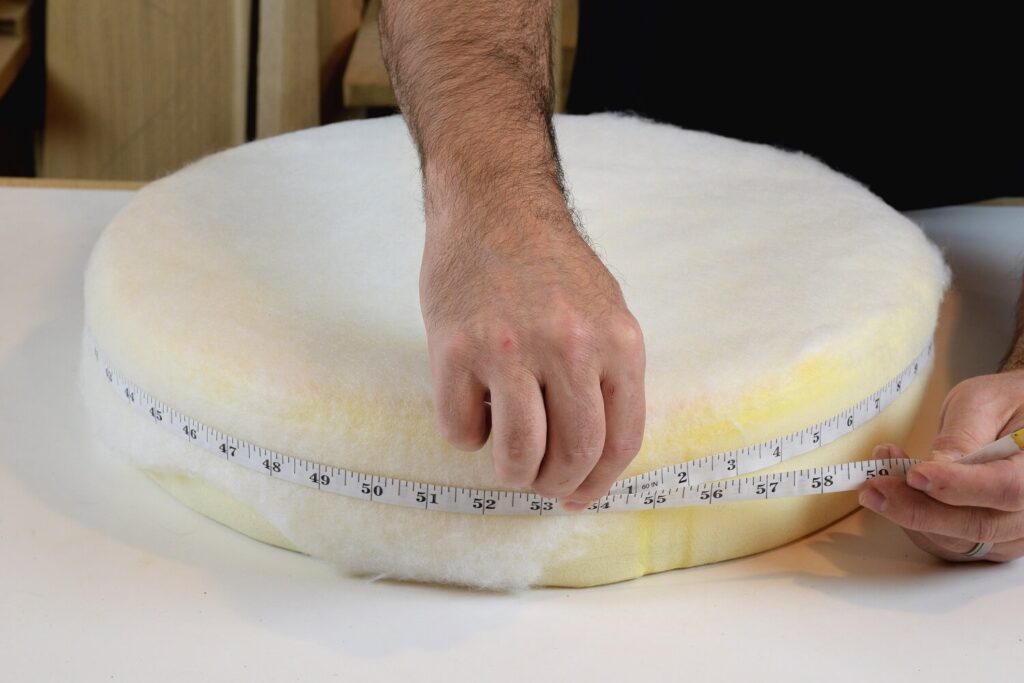 Measure the cushion circumference
